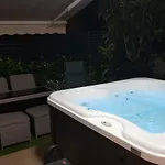 Salvia With Private Jacuzzi