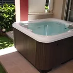 Salvia With Private Jacuzzi