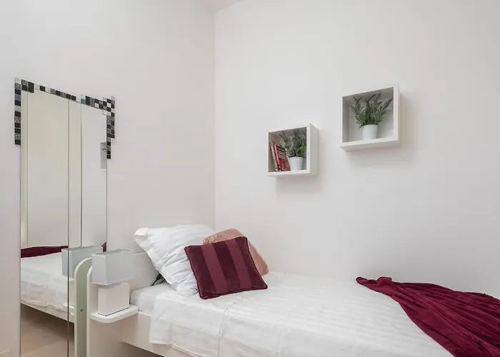 Salvia With Private Jacuzzi Apartment *