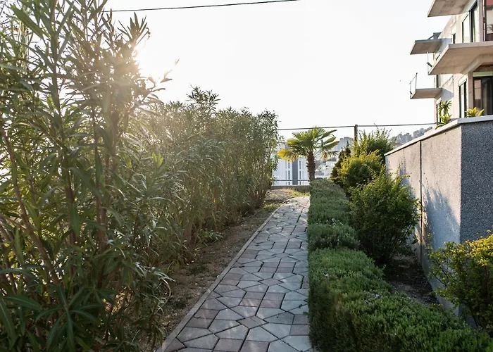 Salvia With Private Jacuzzi * Split