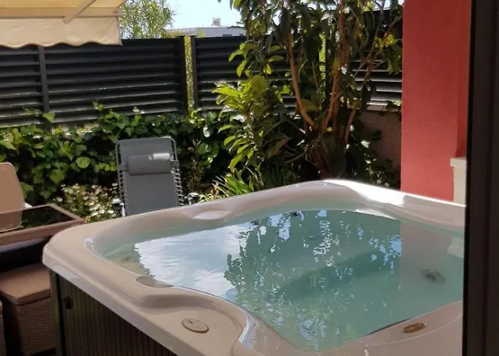 Apartment Salvia With Private Jacuzzi