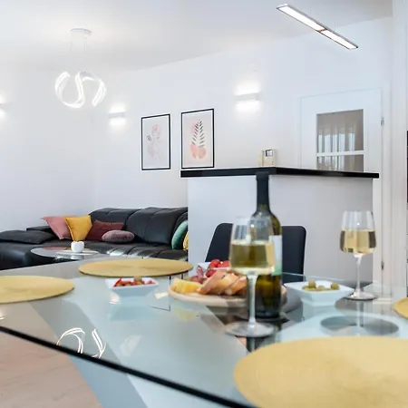 Appartement Salvia With Private Jacuzzi Split