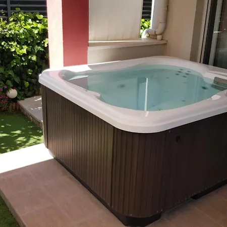 Salvia With Private Jacuzzi