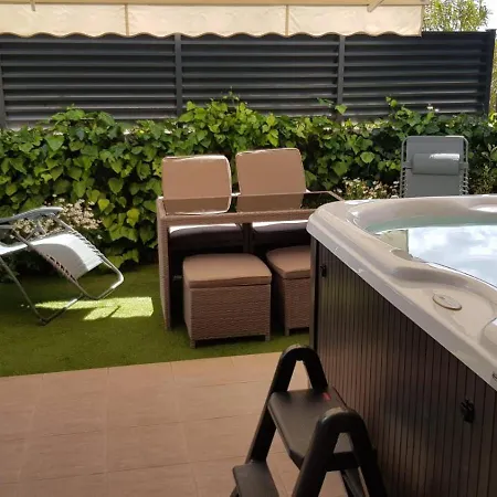 Lägenhet Salvia With Private Jacuzzi *
